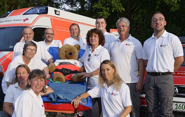 DRK Truppe mit Tom